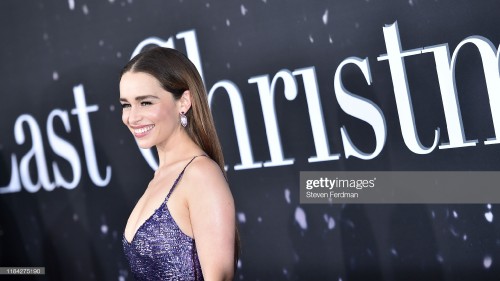 Emilia-Clarke-48514.jpg