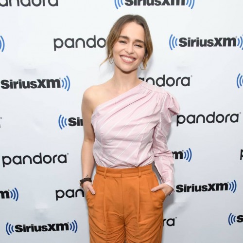 Emilia-Clarke-48601.jpg