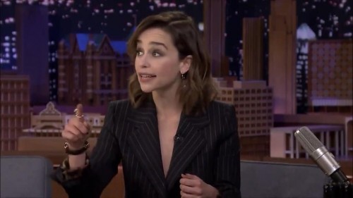 Emilia-Clarke-48888.jpg