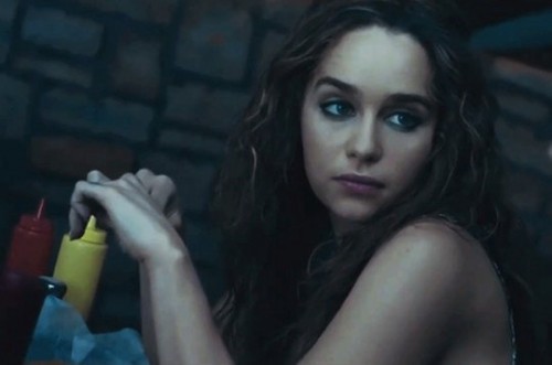 Emilia-Clarke-49048faee78c28f50a00c.jpg