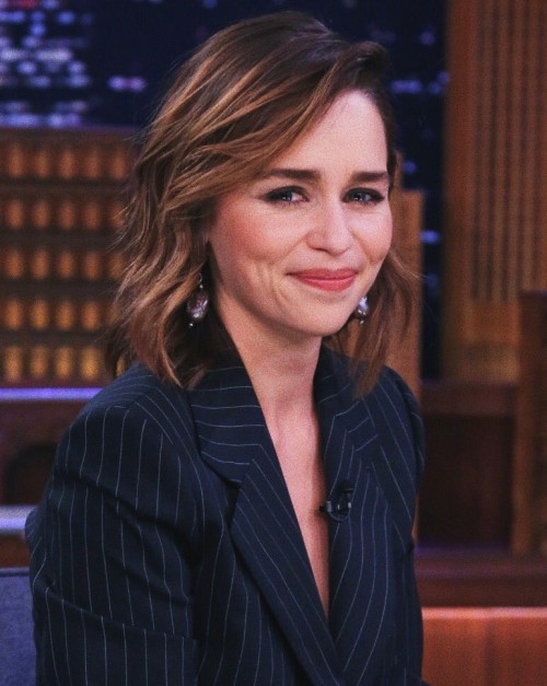 Emilia-Clarke-49061.jpg