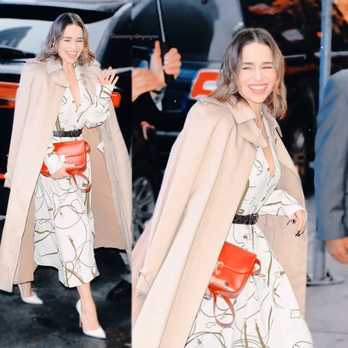 Emilia-Clarke-49111e2caf237e12937d4.jpg