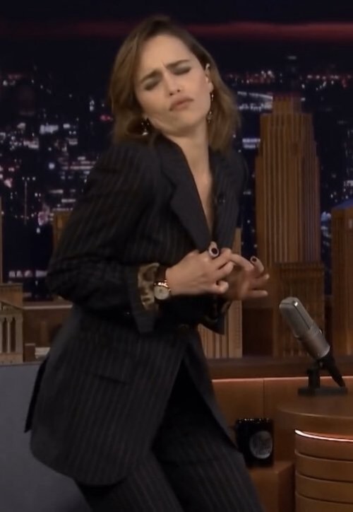 Emilia-Clarke-491522400cc0b9e9e54f6.jpg