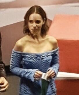 Emilia-Clarke-491595922eefdcd9efb09.jpg