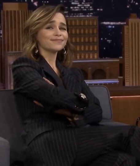 Emilia-Clarke-49164a70b87d27e6b9ed3.jpg