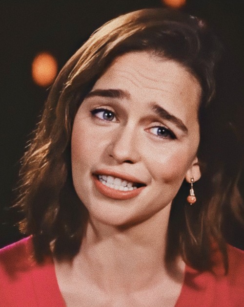 Emilia-Clarke-49251.jpg