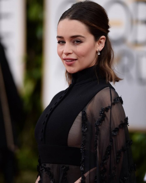 Emilia-Clarke-49273.jpg