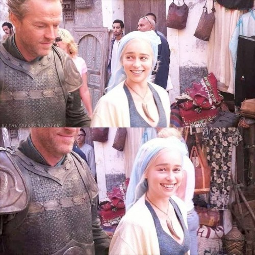 Emilia-Clarke-49372.jpg