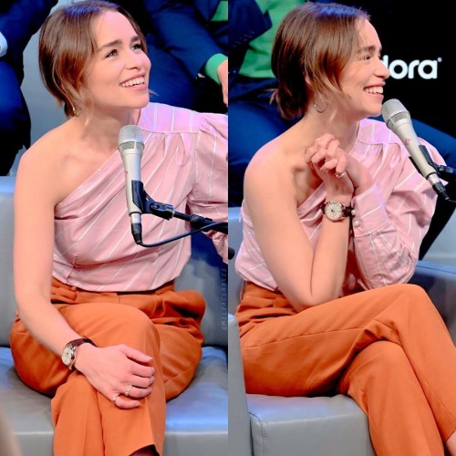 Emilia-Clarke-49378.jpg