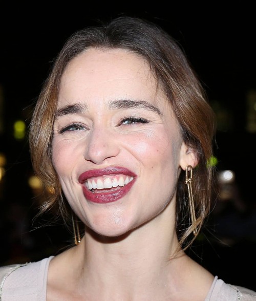 Emilia-Clarke-49390.jpg