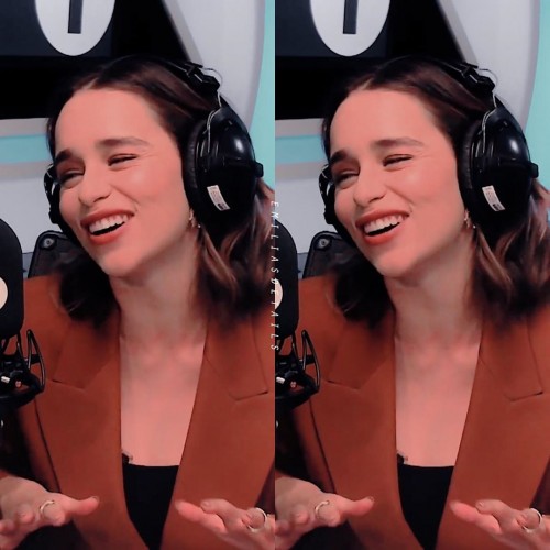 Emilia-Clarke-49396.jpg
