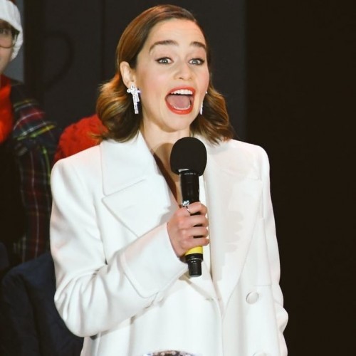 Emilia-Clarke-49492460996aa124f5050.jpg