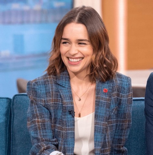 Emilia-Clarke-49500.jpg