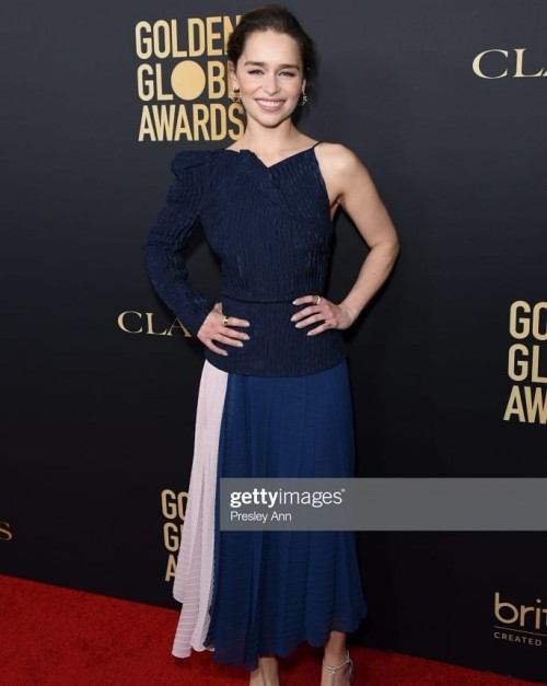 Emilia-Clarke-495036ec7a6080e952e64.jpg