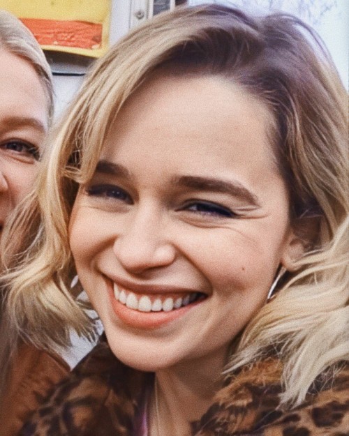 Emilia-Clarke-49724.jpg