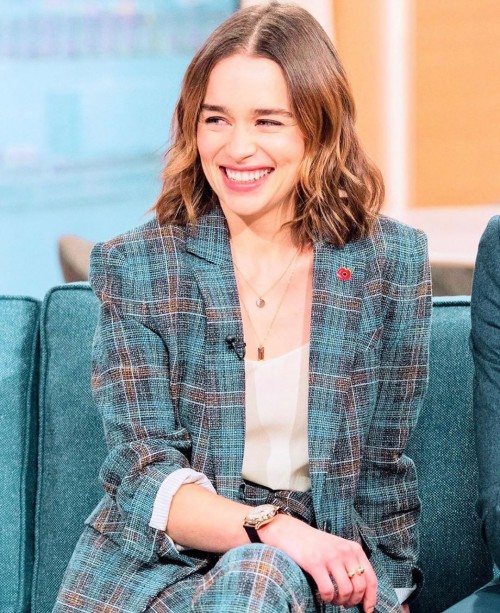 Emilia-Clarke-49987.jpg