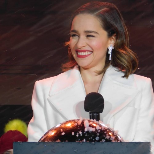 Emilia-Clarke-50061.jpg