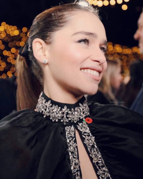 Emilia-Clarke-50143.jpg