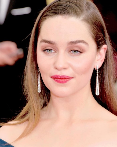 Emilia-Clarke-50261.jpg