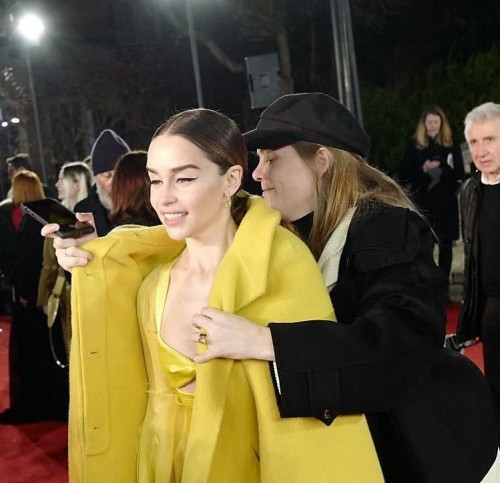 Emilia-Clarke-506102efa7145b4a6365f.jpg