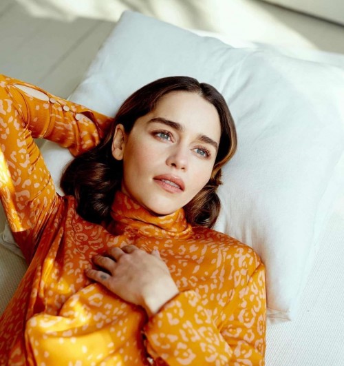 Emilia-Clarke-50980.jpg