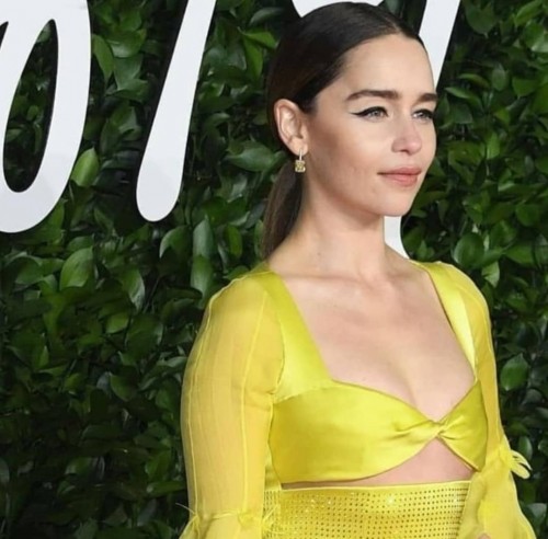 Emilia-Clarke-51018.jpg