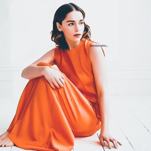 Emilia-Clarke-51027.jpg