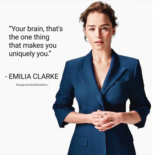Emilia-Clarke-51033.jpg