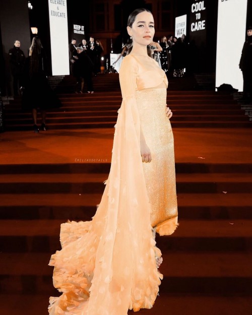 Emilia-Clarke-51055.jpg