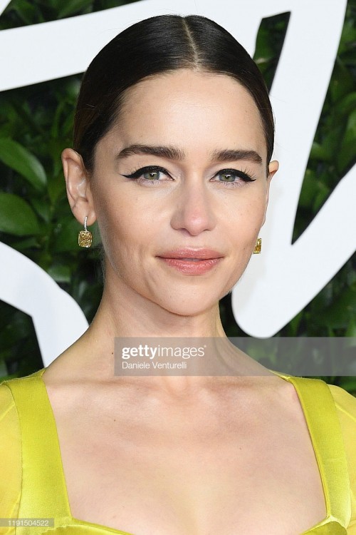 Emilia-Clarke-51102.jpg
