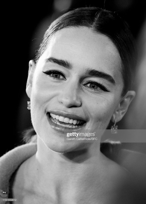 Emilia-Clarke-51184.jpg