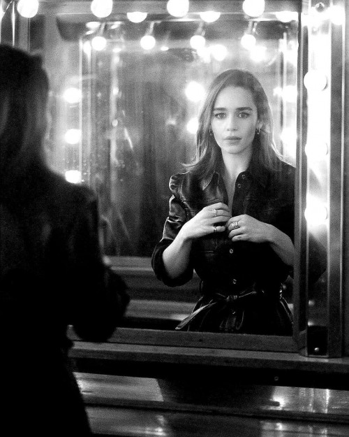 Emilia-Clarke-51858.jpg