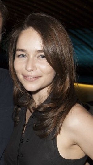 Emilia-Clarke-52012.jpg
