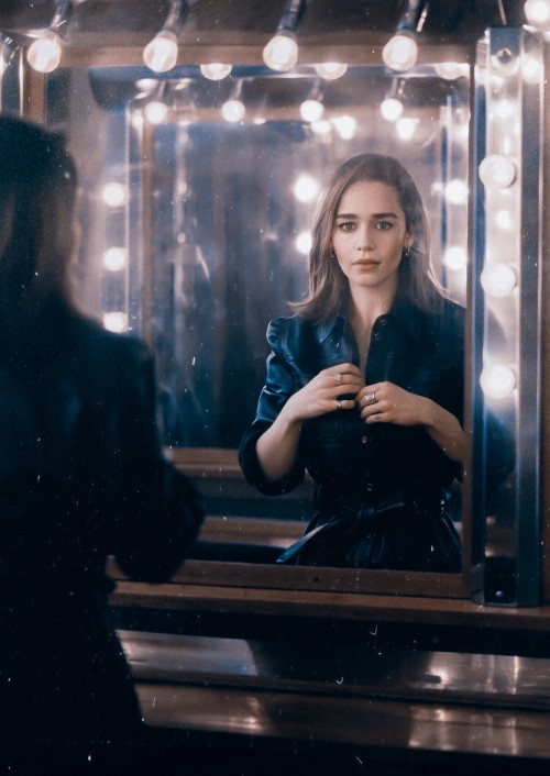 Emilia-Clarke-52013.jpg