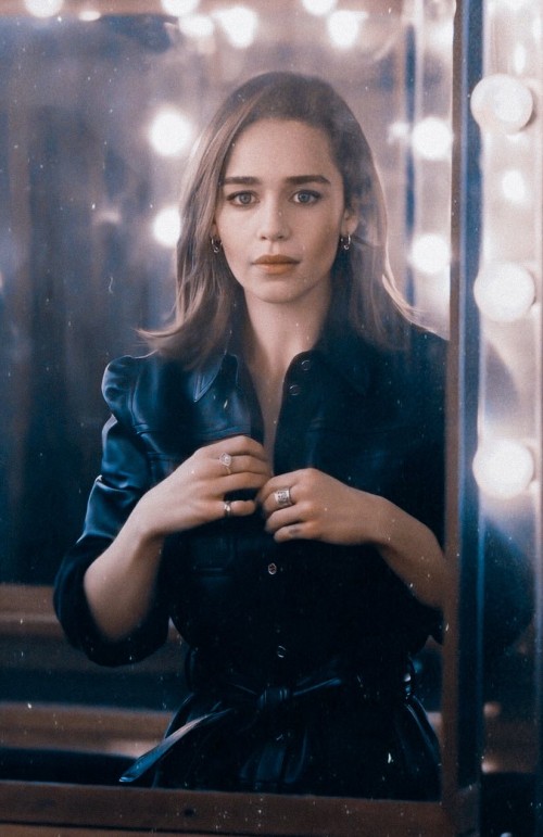 Emilia-Clarke-52014.jpg