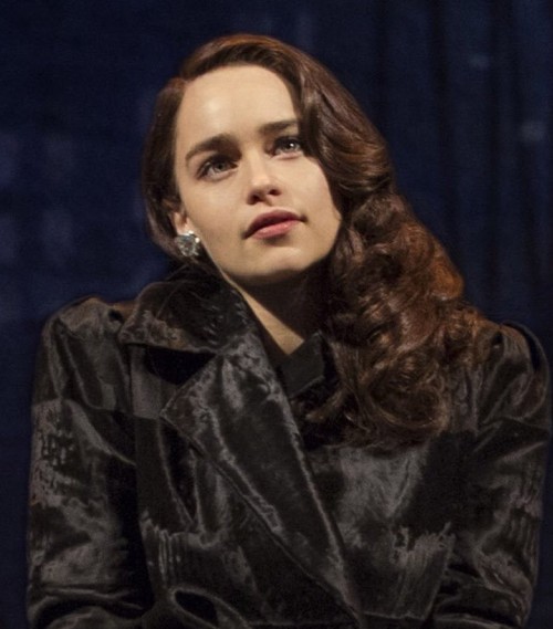 Emilia-Clarke-52040.jpg