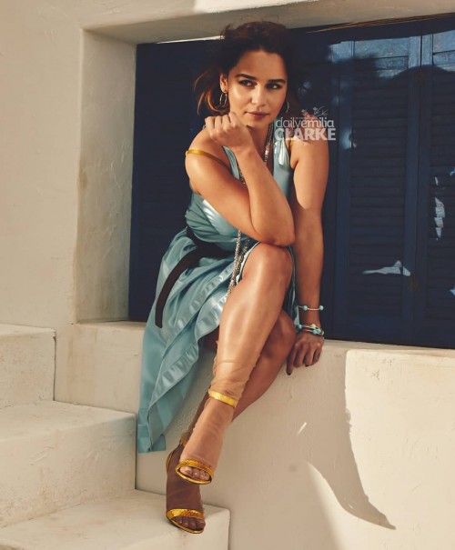 Emilia-Clarke-52104.jpg