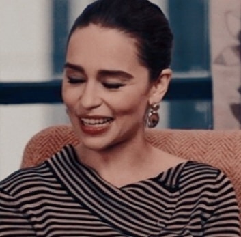 Emilia-Clarke-521804c572b35063e66d6.jpg