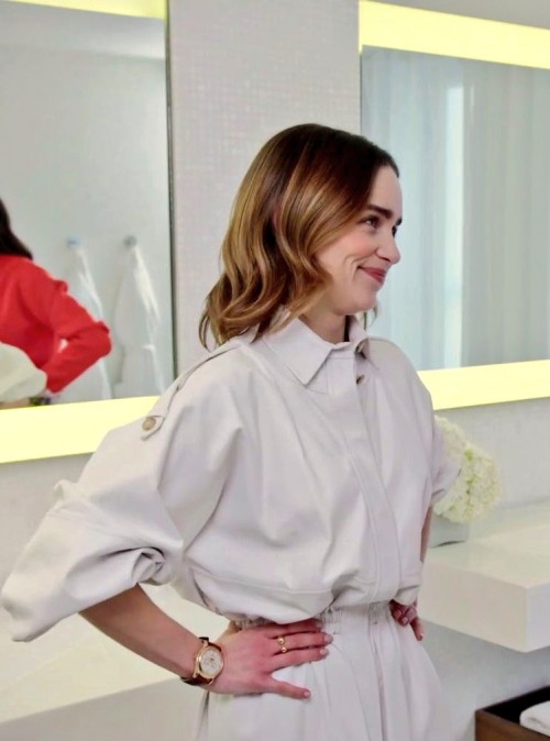 Emilia-Clarke-521961b1c27112c2feac6.jpg
