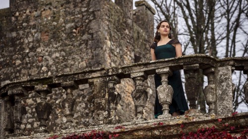 Emilia-Clarke-522045d716e108aec2c97.jpg