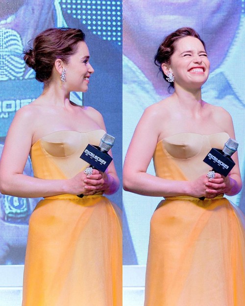 Emilia-Clarke-52301.jpg