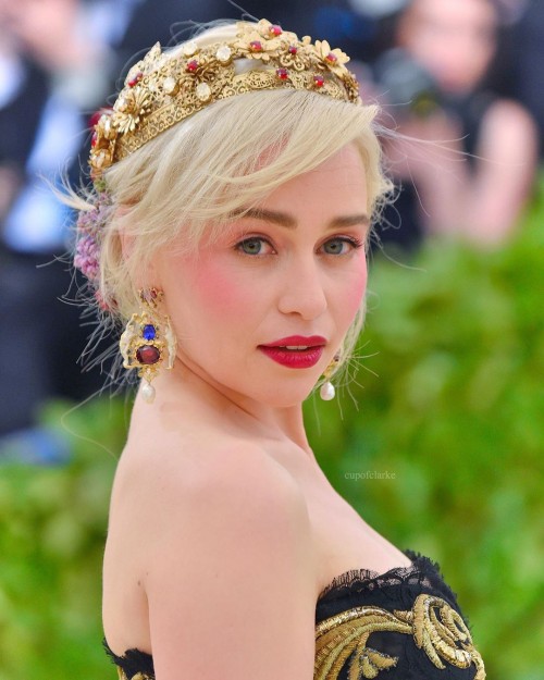Emilia-Clarke-52309.jpg
