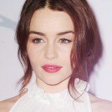 Emilia-Clarke-53005b7207c31f7c8b652