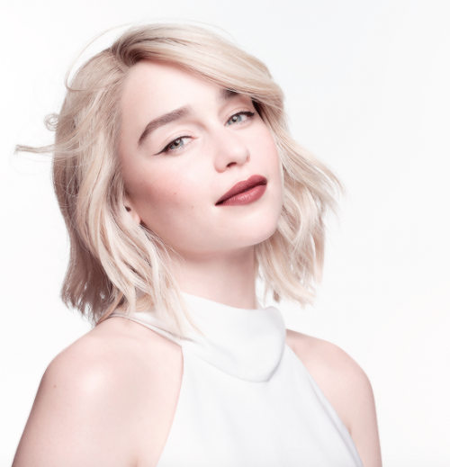 Emilia-Clarke-53006.png