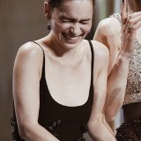 Emilia-Clarke-53039f5d3f64fffec53ec
