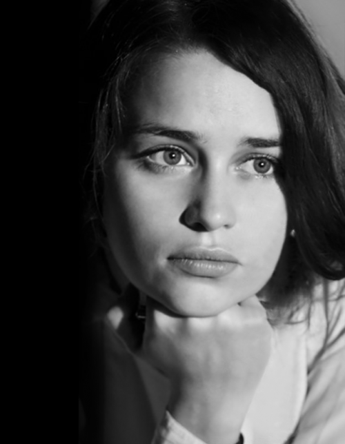 Emilia-Clarke-53043.png