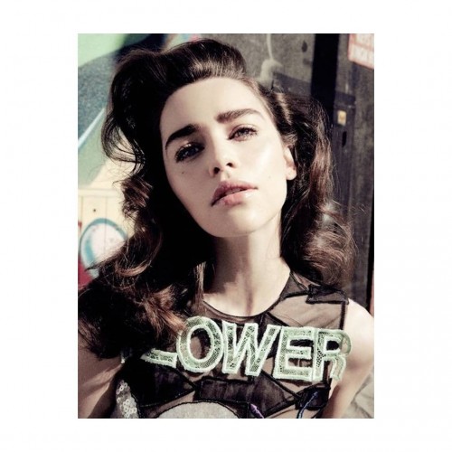 Emilia-Clarke-5305504c7afe167f7069e.jpg