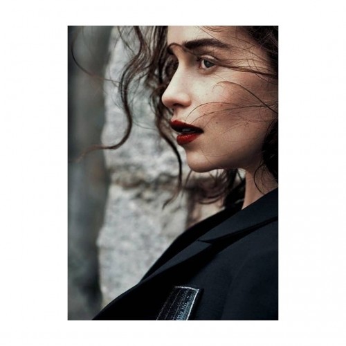 Emilia-Clarke-5305679673f4cae033e0e.jpg