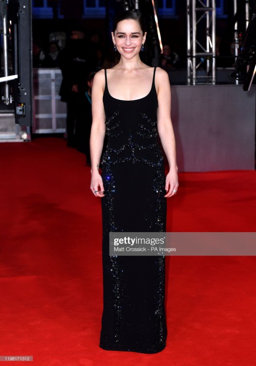 Emilia-Clarke-5308359c171542f8790de.jpg
