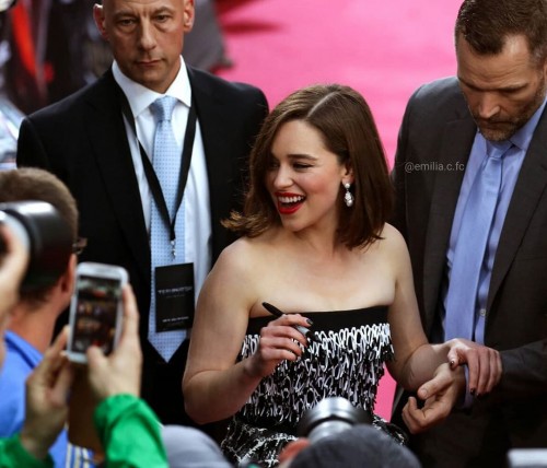 Emilia-Clarke-53193.jpg